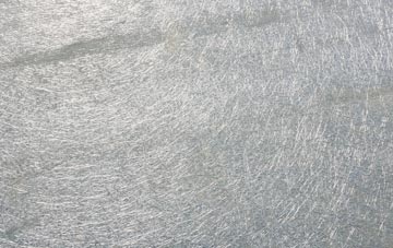 Mawdlam laminate fibreglass or shingles?